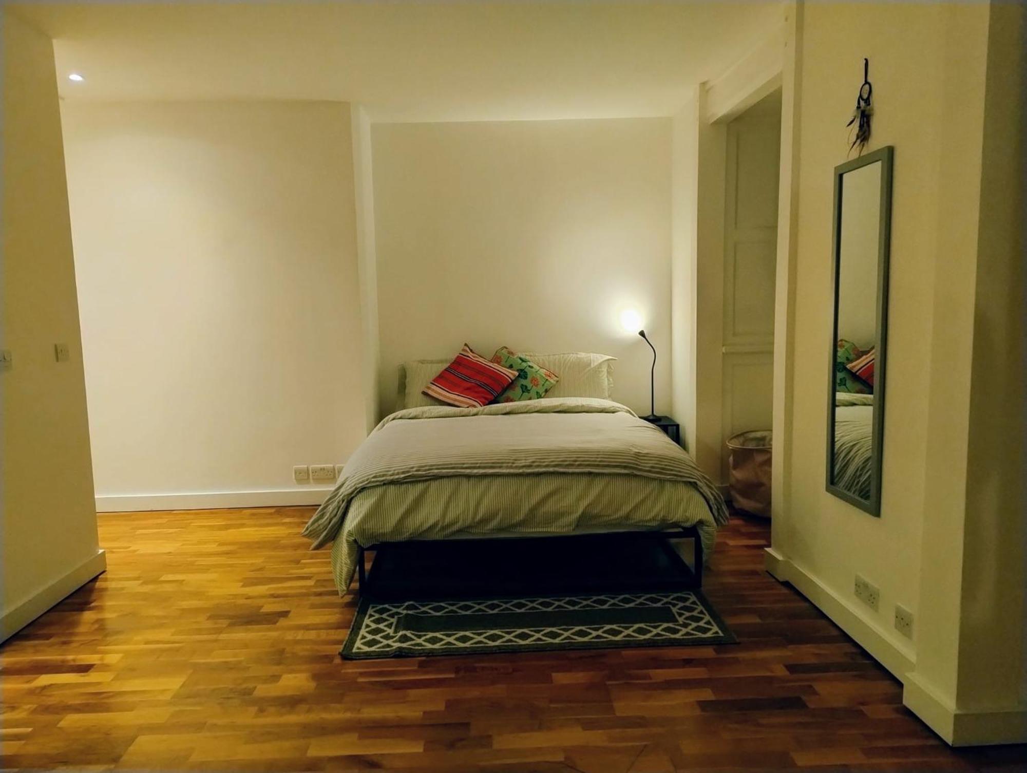 Old St Metro Luxury 1 Bed Free Parking London